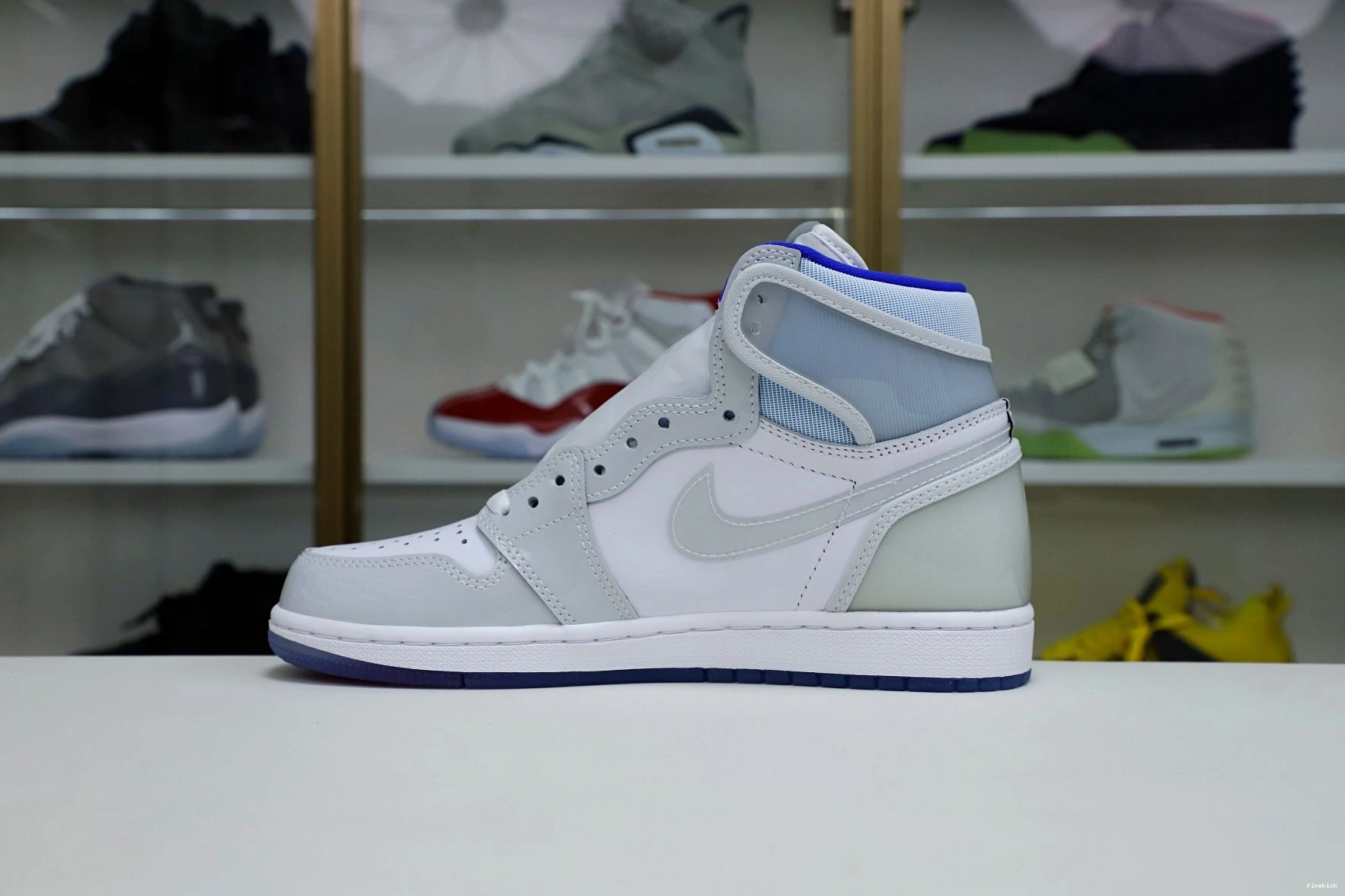 ZOOM AIR HIGH JORDAN 1 'RACER BLUE' 0929